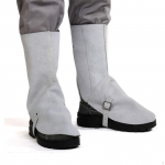 Keevitusjalatsite katte saapad, praktilised ja h&otilde;lpsasti kantavad PU-nahast kaitsed mehaanikutele