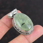 Moss Prehnite v&auml;&auml;riskivist ripats Vintage ripats Antiikehted 925 Sterling h&otilde;bedast ripats K&auml;sitsi valmistatud ripats S&uuml;nnikivist ripats Kingitused talle