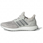 Adidas Ultra Boost 1.0 Hall Hall Kolm Tennised IE8976 42⅔ hall v&auml;rv