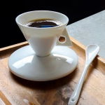 K&auml;sitsi valmistatud luukeraamiline kohvitass ja alustass, varustatud lusikaga, Itaalia espresso, Unikaalne stiil, Peen v&auml;ike tass, K&otilde;rge v&auml;&auml;rtus 50ml