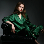 Mooruspuu Siidist Pidžaama Naiste Komplekt Suvi S&uuml;gis Kevad Talv Pikak&auml;eline Kaheosaline Komplekt Siidist &Ouml;&ouml;riided Hall XL