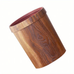 Puidutera pr&uuml;gikonteiner koduj&auml;&auml;tmete plastikust hoidiku jaoks katmata pr&uuml;gikasti jaoks kohv