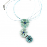 Les Tr&eacute;sors De Lily [E0390] - Collier Cr&eacute;ateur 'Mimosas' Bleu sinine