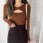 Moodne pullover &Otilde;&otilde;nes seksikas naiste kampsun vabaaja kootud valge ristiga riided kevads&uuml;gis V-kaelusega pikkade varrukatega topid 23318 One Size