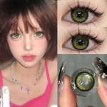 V&auml;rvilised kontaktl&auml;&auml;tsed MillCreek Night Magics seeria Gree and Blue Eyes 14,2 mm aastaseks kasutamiseks m&otilde;eldud pehme l&auml;&auml;ts 0.00