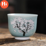 Keraamiline termiline v&auml;rvimuutus kirsi&otilde;ie teetass K&auml;sitsi maalitud puu v&auml;rvi muutev veekruus Kontori teetass Kung Fu joogin&otilde;ud