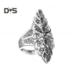 Retro pitsist s&otilde;rmes&otilde;rmus liialdatud kunstlikud v&auml;&auml;riskivid kroonlehed s&otilde;rmepael Naiste h&otilde;bedase v&auml;rvi dekoratiivs&otilde;rmus ehted aksessuaarid US 9 h&otilde;be