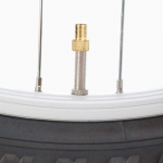 4 tk pallin&otilde;ela otsiku adapteri komplekt pallijalgpalli jalgratta rehvi pumba jaoks must