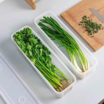Nuudlite s&auml;ilituskarp plastikust spageti s&auml;ilituskarbist toiduhoidik V&auml;rskelt s&auml;iliv suletud rohelise sibula konteinerikarp k&ouml;&ouml;gik&uuml;lmik 1
