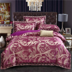 Euroopa Satiin Jacquard voodipesukomplekt - pitsiga &auml;&auml;ristatud, 4-osaline komplekt 1.8m Bed 4-Piece Set Quilt Cover 200*230