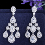 WWJ Bridal AAA Cubic Zirconia Water Drop l&uuml;htriga k&otilde;rvar&otilde;ngad valge