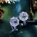 Lihtne mood &Uuml;mar disain Naturaalsest valgest kvartsist k&otilde;rvar&otilde;ngad Uued naiste 925 h&otilde;bedased peened ehted igap&auml;evaseks kandmiseks M valge