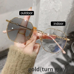 Luksuslik mood fotokroomsed l&uuml;hin&auml;gelikkusprillid &otilde;ues V&auml;rvimuutvad p&auml;ikeseprillid Unisex Trendikad Miinus Retseptiga dioptriga prillid -2.0