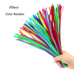 V&auml;rviline villane keerutatud pulk, k&auml;sitsi valmistatud isetegemine uudsete m&auml;nguasjade valmistamiseks, rikkalik praktiline v&otilde;imalus, saab kasutada ka kaunistustena