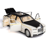 1/32 Skaala Rolls-Royce Phantom Mudelauto, T&otilde;mbemehhanismiga Tsinkisulamist M&auml;nguauto Heliga ja Valgusega Lastele Poisile T&uuml;drukule Kingitus 1/32-Size:17*5.7*4.5cm valge