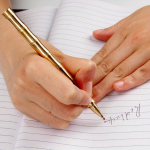 Kvaliteetne t&auml;ismetallist Slub messingist pliiats &Auml;rimeeste allkirjaga kirjutav kingitus bambusest pastapliiats Osta 2 Saada kingitus kuldne