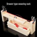 Puidust k&auml;ev&otilde;ru ja kaelakee punumist&ouml;&ouml;riist &ndash; k&auml;sitsi kootud k&ouml;iega punumine