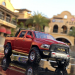 Uus 1:32 Dodge Ram TRX pikap veoauto sulamist automudel survevalatud m&auml;nguasi maastikus&otilde;iduki heli ja valguse tagasit&otilde;mbamise simulatsioon laste m&auml;nguasi poisile kingitus punane