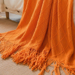 Rombi mustriga narmastega kootud voodikate diivanikate une-konditsioneeri tekk hotelli &ouml;&ouml;kapi r&auml;tik 127x170cm [with tassel]