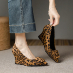 Moodsad FHC Uued Suede Nahast Kiilud K&otilde;rged Kontsad, Kontorit&uuml;druku T&ouml;&ouml;kingad, Naiste Kingad, Slip-On, Terava Ninaga, Must, Leopard, 34-42, Dropship 34