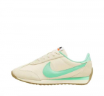 Nike Pacific Vabaajajalatsid Naiste HM4771-108 Suurus 37.5 beež