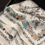 100% naturaalsest siidist sall naistele luksuslik k&otilde;rgekvaliteediline peapaela ruudukujuline foulard naiste kaelasall sallid peakatted hijab bandana sallid Real Silk 53x53cm gray