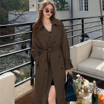 Naiste pikk s&uuml;gis-kevadine trenchcoat Korea stiilis Suurused Petite &Uuml;le p&otilde;lve Trendikas Briti tuulejope kleitmantel L kohv