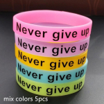 5 tk &Auml;rge kunagi loobuge helendav kummist k&auml;ev&otilde;ru meestele naistele s&otilde;prus silikoonist randmepael teismelistele motiveerivad spordimansett k&auml;ev&otilde;ru kingitused Adult size 202 x 12 x 2mm mitmev&auml;rviline