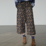 Johnature Women Vintage Corduroy Print lillelised laia s&auml;&auml;rega p&uuml;ksid pluss puuvillased p&uuml;ksid talve elastse v&ouml;&ouml;kohaga kvaliteetsed p&uuml;ksid One Size tumesinine v&auml;rv