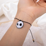 Halloweeni Skull Ghost ripatsiga reguleeritav nahast k&auml;ev&otilde;ru must/valge