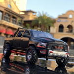 Uus 1:32 Dodge Ram TRX pikap veoauto sulamist automudel survevalatud m&auml;nguasi maastikus&otilde;iduki heli ja valguse tagasit&otilde;mbamise simulatsioon laste m&auml;nguasi poisile kingitus