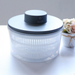 Convenient Electric Salad ner Rechargeable Vegetable Dryer Quick Drying Storage Food hall v&auml;rv