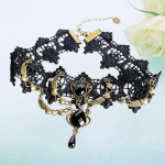 Naiste vintage gooti stiilis Steampunk Choker pitsist s&uuml;damega tiiva pisarkraega kaelakee must