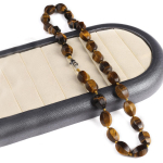 Naiste Kaelakee Looduslikust kivist Tiigrisilmade Kaelakee Ebaregulaarsed Helmed Amuletid S&uuml;nnip&auml;evakingiks Pikkus 45 CM 45cm