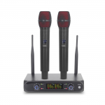 Traadita mikrofonis&uuml;steem 2 k&auml;eshoitava mikrofoniga VHF UHF juhtmevaba mikrofoniga kodukinode heli jaoks US Plug must