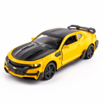 Uus 1/32 Camaro m&auml;nguautomudel tsingisulamist metallist survevalu, 4 avaneva uksega, heli ja valgusega, tagasit&otilde;mmatav auto, sobilik poiste kingikollektsiooniks kollane