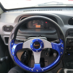 13-tolline Cool Coupe sportauto v&otilde;idus&otilde;idu rool poolringikujulise labaga, 14-tolline