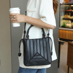 Cross-border foreign trade2025Trendy Rainbow Color Block Handbag Handbags Women's pleated single-shoulder crossbody bag must