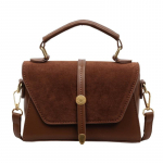 Sellel &uuml;hes &otilde;las kantaval naiste crossbody kotil on unikaalne ja lihtne disain. See on v&auml;ike ruudukujuline t&ouml;&ouml;le k&auml;imiseks m&otilde;eldud k&auml;ekott pruun