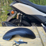 2025 NMAX 155 Tagumine porilaud Yamaha N-MAX V3 NMAX155 jaoks Porilaud Ratta kate Porikaitse Voolundusplaat Mootorratta Tarvikud
