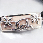 Altesse [F6989] - Bracelet Argent 'R&ecirc;ve en Nacre' rose - 35x11 mm Heleroosa