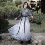 Hiina Hanfu Wei Jini d&uuml;nastia stiilis lavakost&uuml;&uuml;mi tikandiga &uuml;likond 2XL must