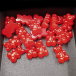 10 tk helendav komm v&auml;rvi vertikaalne auk tarretis karu helmed mood DIY k&auml;sitsi valmistatud tarvikud k&auml;ev&otilde;ru kaelakee juuksen&otilde;ela materjal 10Pcs 12*19mm punane