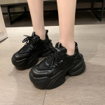 moodne Korea versioon paeladega tossud s&uuml;gis uus retro mood paks tald suurendatud isa kingad vabaaja valged kingad naiste tossud 39 must