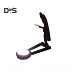 Halloweeni k&uuml;&uuml;nlajalg, metallist &otilde;udusk&uuml;&uuml;nlahoidja varjuratas k&uuml;&uuml;nlajalg lauakuju Halloweeni kodukaunistuseks F