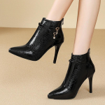 K&otilde;rged kontsad Naiste lumesaapad Kristalli terava ninaga Seksikad pumbad Disainer Nahast talvekingad 2024 Trend Uus Botas De Mujer 34