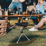 Matkakepp istmega, kaasaskantav, kokkupandav, rannamatkamiseks, telkimiseks, beež-valge Black