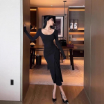 V&uuml;rtsikas T&uuml;druk Naiste S&uuml;gis Paeltega V&ouml;&ouml;kohaga Salendav Kehakontuure J&auml;rgiv Midi-kleit Small must