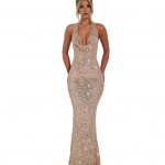 Naiste l&auml;bipaistev v&otilde;rk-maksikleit s&auml;delevate litritega, l&auml;bi n&auml;htav halter-pikk kleit, s&uuml;gava V-kaelusega, seljapaljastava kehakontuuri j&auml;rgiva kleidiga, seksikad peoriided L punane