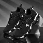 Uued meeste kingad Hingavad meeste tossud Mugavad Klassikalised Vabaaja kingad V&auml;ljas K&otilde;ndimine Sport Meeste kingad Mehed Tenis Masculino 36 must valge v&auml;rv